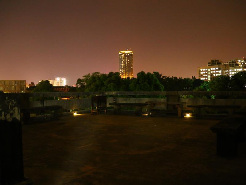 Meng Zi Bu _Dream Corner Vandrarhem Tainan Exteriör bild